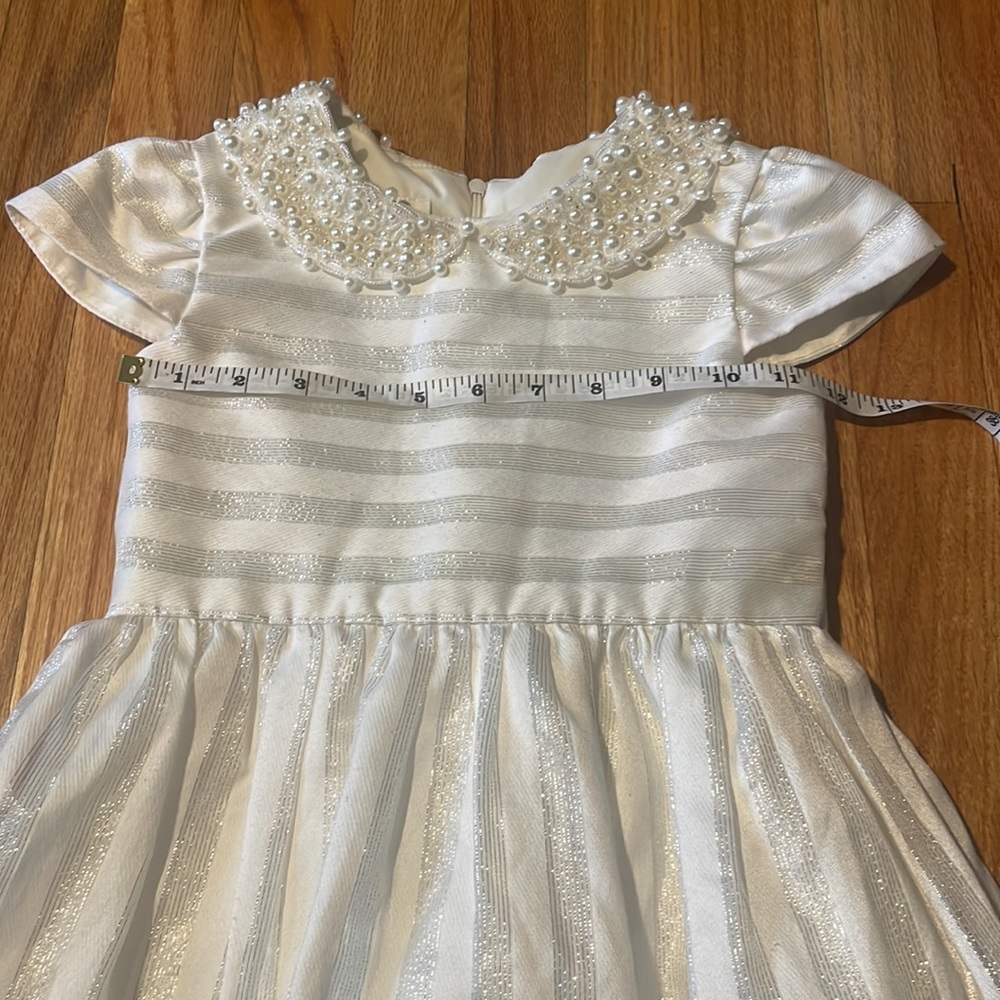 Dress - Picture 6 of 7